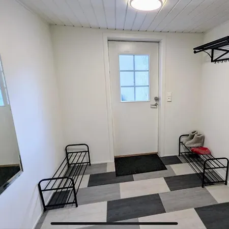Skagesundvegen 10a Apartment *