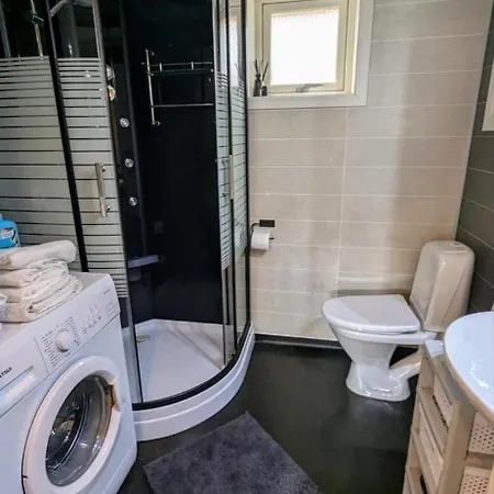 Апартаменты Skagesundvegen 10a Тромсё